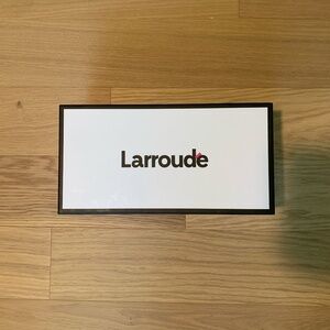 Larroude Box